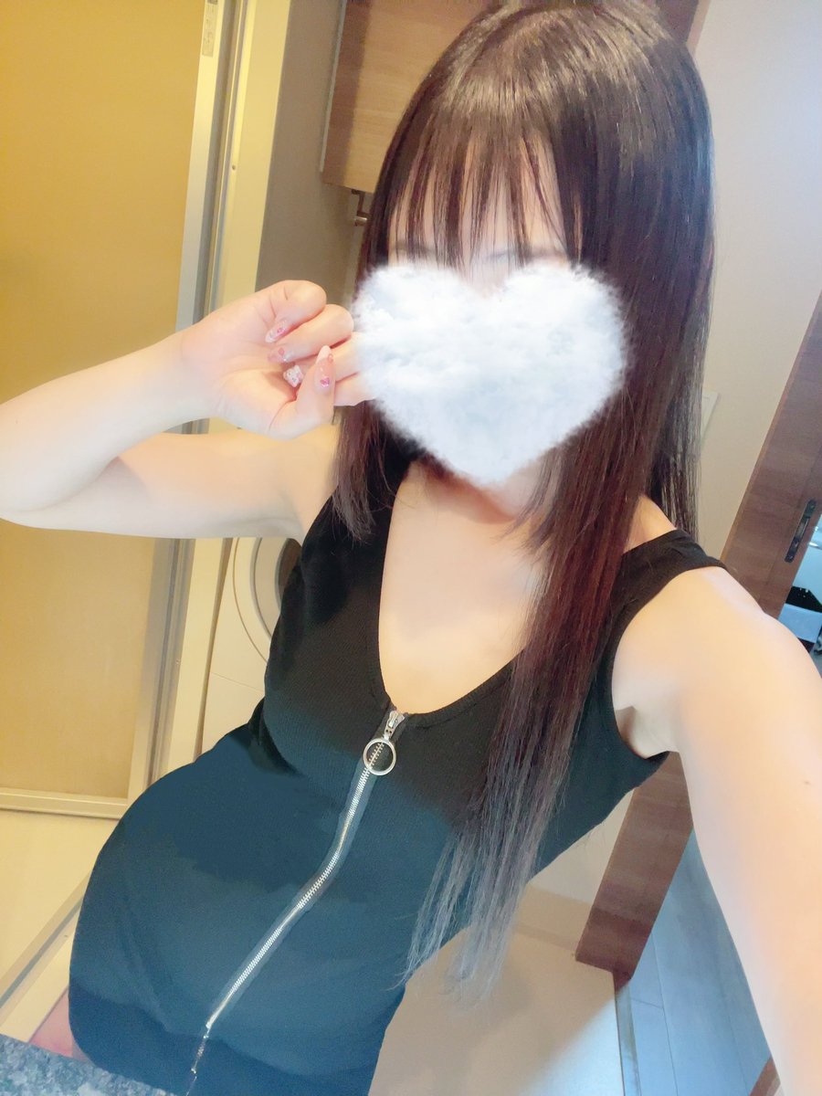 先日は、新規の方もリピーター様も満枠でご予約いただきありがとうございました🫶🏻✧︎
土日のみ会社員を離れて憧れだったメンエス嬢やってます…///

7月12日（土）12:00～20:00
7月19日（土）12:00～20:00
7月20日（日）12:00～20:00

色白の華奢な体、好きになってください🍑ᐝ