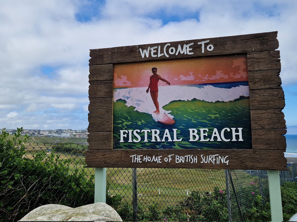PeterAsh_85's tweet image. Surf&apos;s up! 🏄‍♂️