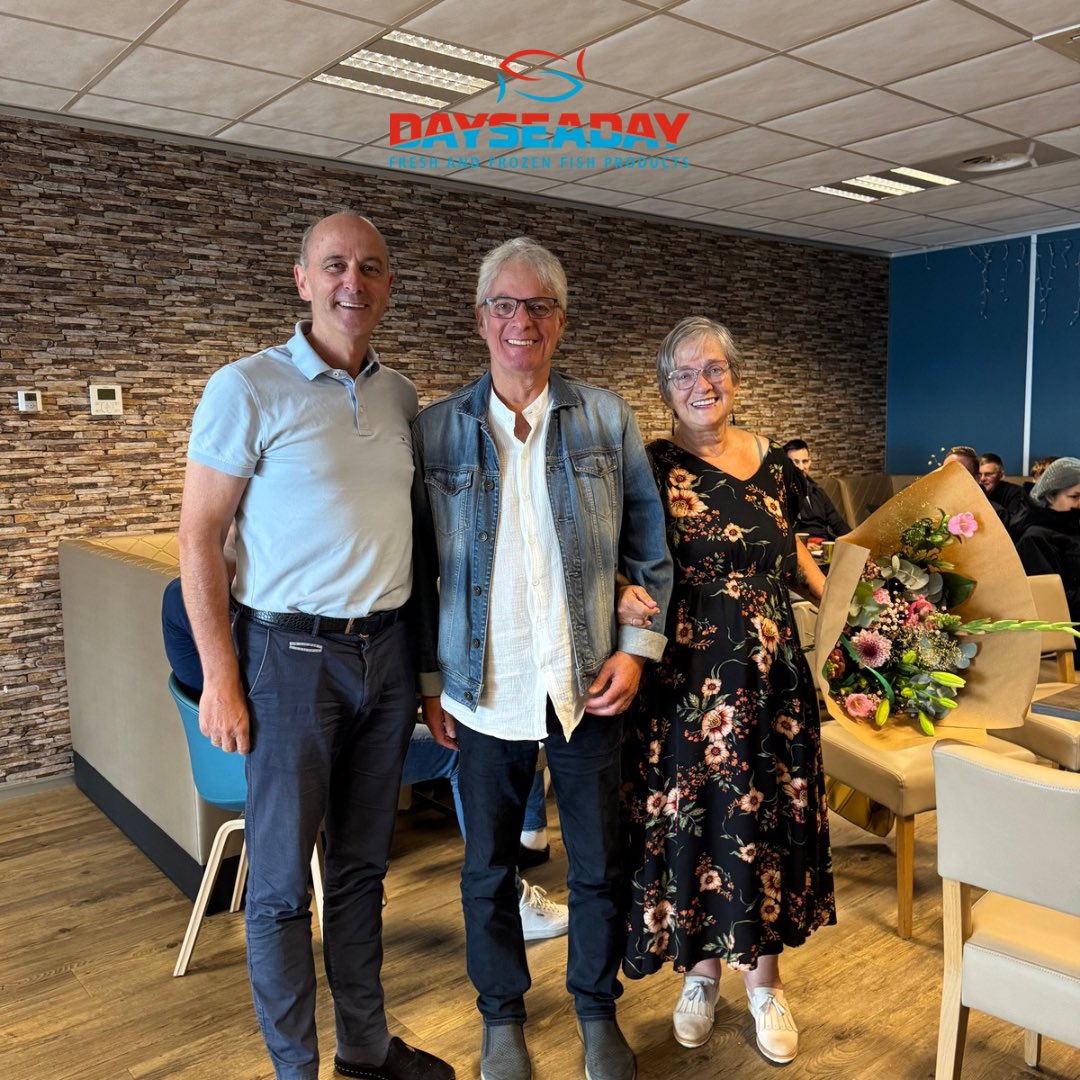 Dayseaday Group tweet media