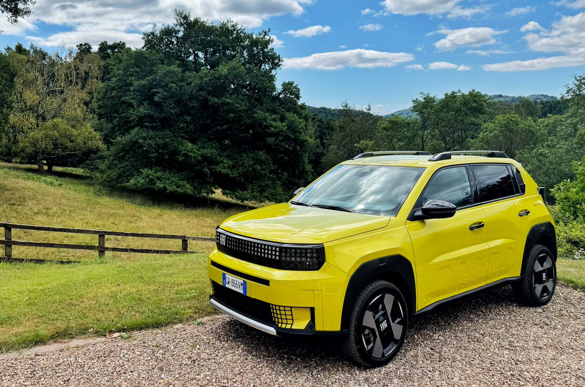 Andrew_Frankel's tweet image. New Fiat Grande Panda. Best Fiat I’ve driven in years. And years.