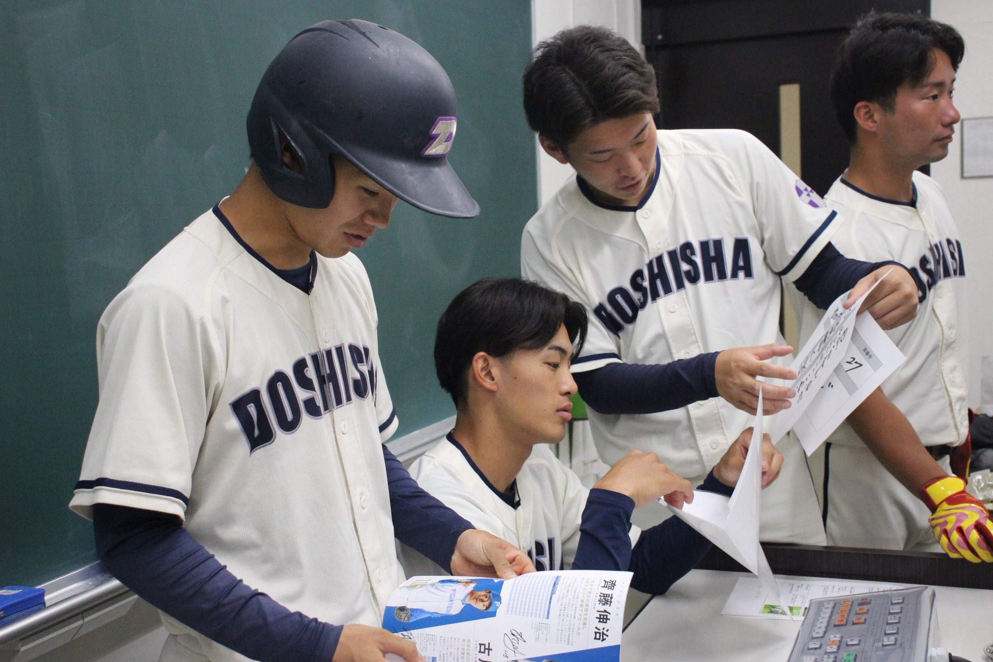 kenjibis　同志社大学硬式野球部　グラウンドコート 日本限定 同志社大学硬式野球部 | 【秋季リーグ戦メンバー紹介