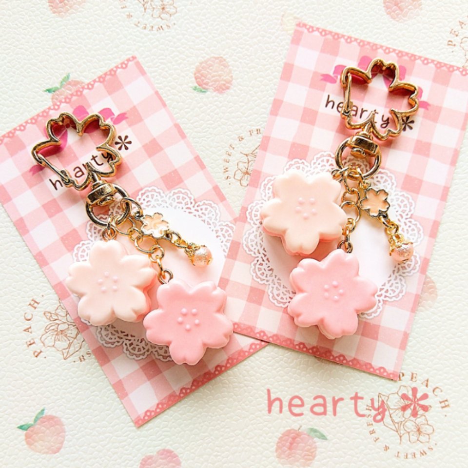 heartyminiture's tweet image. いつも♡やRPをありがとうございます💖

遅くなってしまいましたが、最近minneでお迎えしていただいた作品たちです…🥹💕
ステキなご縁をいただきまして誠にありがとうございます🥹✨

※只今minneの販売はお休み中ですが、来週再開予定です🩷
minne.com/@heartysweets