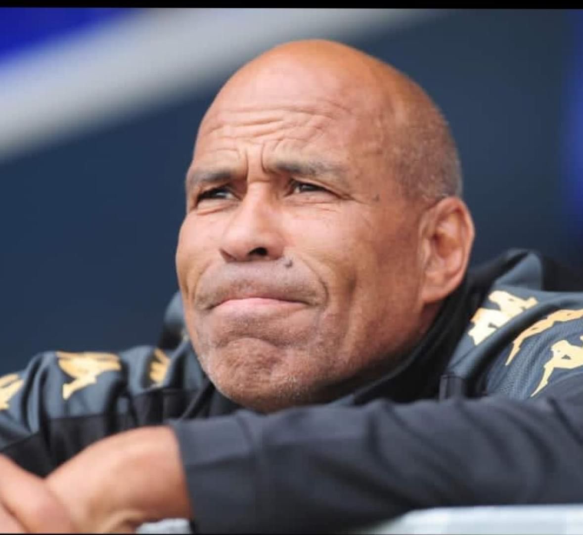 ⚽️🧠Assistant  = Tony Gay  

Tony  Gay brings with him a wealth of grassroots coaching experience and a strong passion for player development. 

Serving as a coach with Hornchurch FC, Tony has honed his skills at the heart of non-league football, where resourcefulness and a