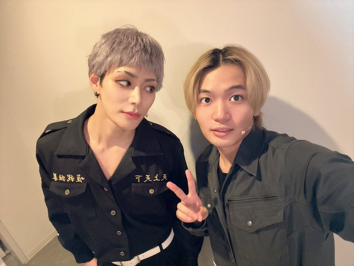 nao_kubodealer's tweet image. #リベステ
本日もありがとうございました!!!
明日は大千穐楽!!!!
リベステの締めくくりにふさわしい公演に出来るよう、全力で戦います!!
最後まで、どうぞ宜しくお願い致します!
2作連続、りたくん!!!!
やっと撮れました、、!
明日もよろしくお願い致します!!