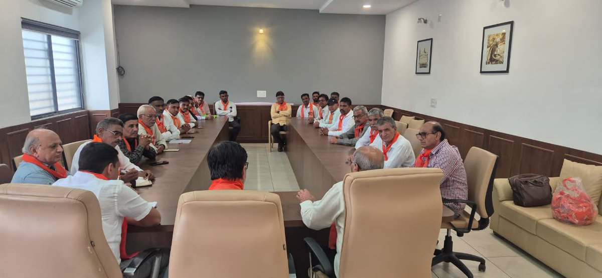 જય માં બહુચર..🙏

•બહુચરાજી તેમજ જોટાણા મંડલ બેઠક…

<a href="/BJP4Gujarat/">BJP Gujarat</a> ની યોજના  મુજબ -‘બહુચરાજી મંડલ તેમજ જોટાણા મંડલના ‘શક્તિ કેન્દ્ર સંયોજકો’ની સત્યાપન કામગીરી @APMC,બહુચરાજી ખાતે કરવામાં આવી.
<a href="/narendramodi/">Narendra Modi</a> <a href="/AmitShah/">Amit Shah</a> <a href="/Bhupendrapbjp/">Bhupendra Patel</a> <a href="/CRPaatil/">C R Paatil</a> <a href="/ratnakar273/">Ratnakar</a> <a href="/VarshabenDoshi/">𝑽𝒂𝒓𝒔𝒉𝒂 𝑫𝒐𝒔𝒉𝒊🇮🇳 (Modi Ka Parivar)</a>