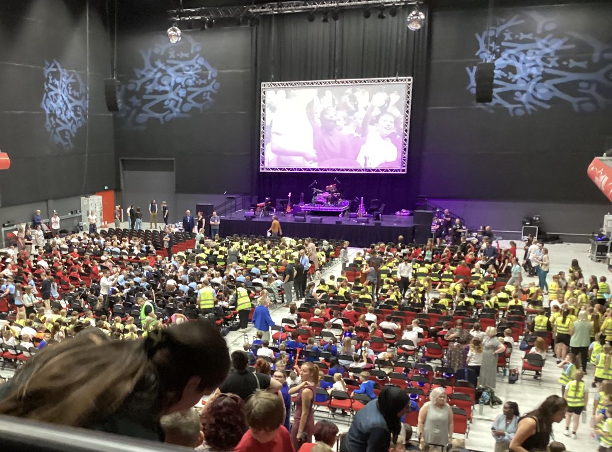 Year 3 had an amazing morning at the Summer Music Celebration at the Connexin Arena. Fantastic recorder playing 🎵🎶🎵🎶