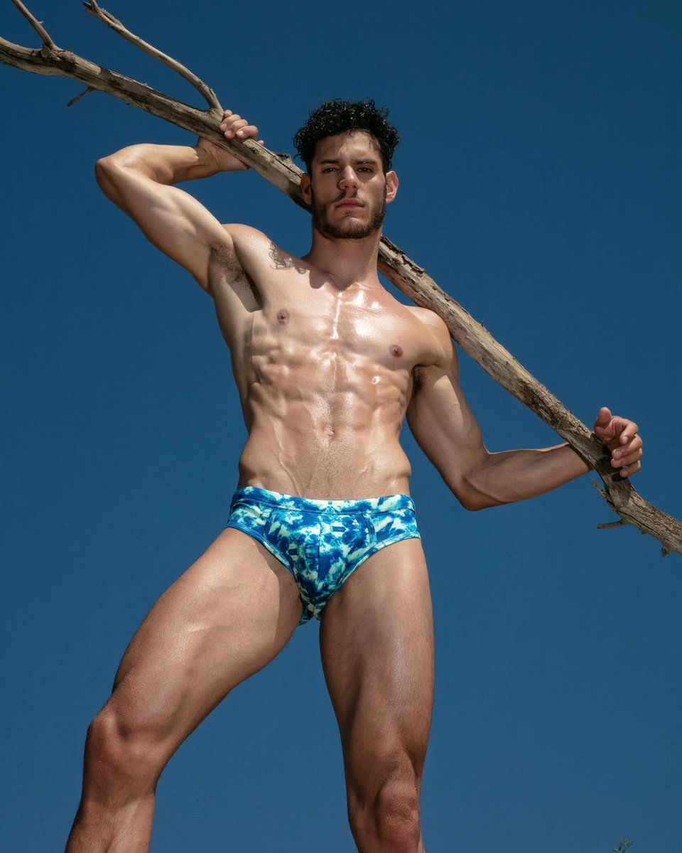 bodyaware's tweet photo. Summer calls for new swimwear! π¦ Clean lines, precise details, and a sharp fit come together in this sporty tie-dye swim brief. Get yours: https://t.co/f5gYYTlJ9d
#bodyaware #bodyawareswim #speedo #meninspeedos #swimbrief https://t.co/ChVV2uyUBc