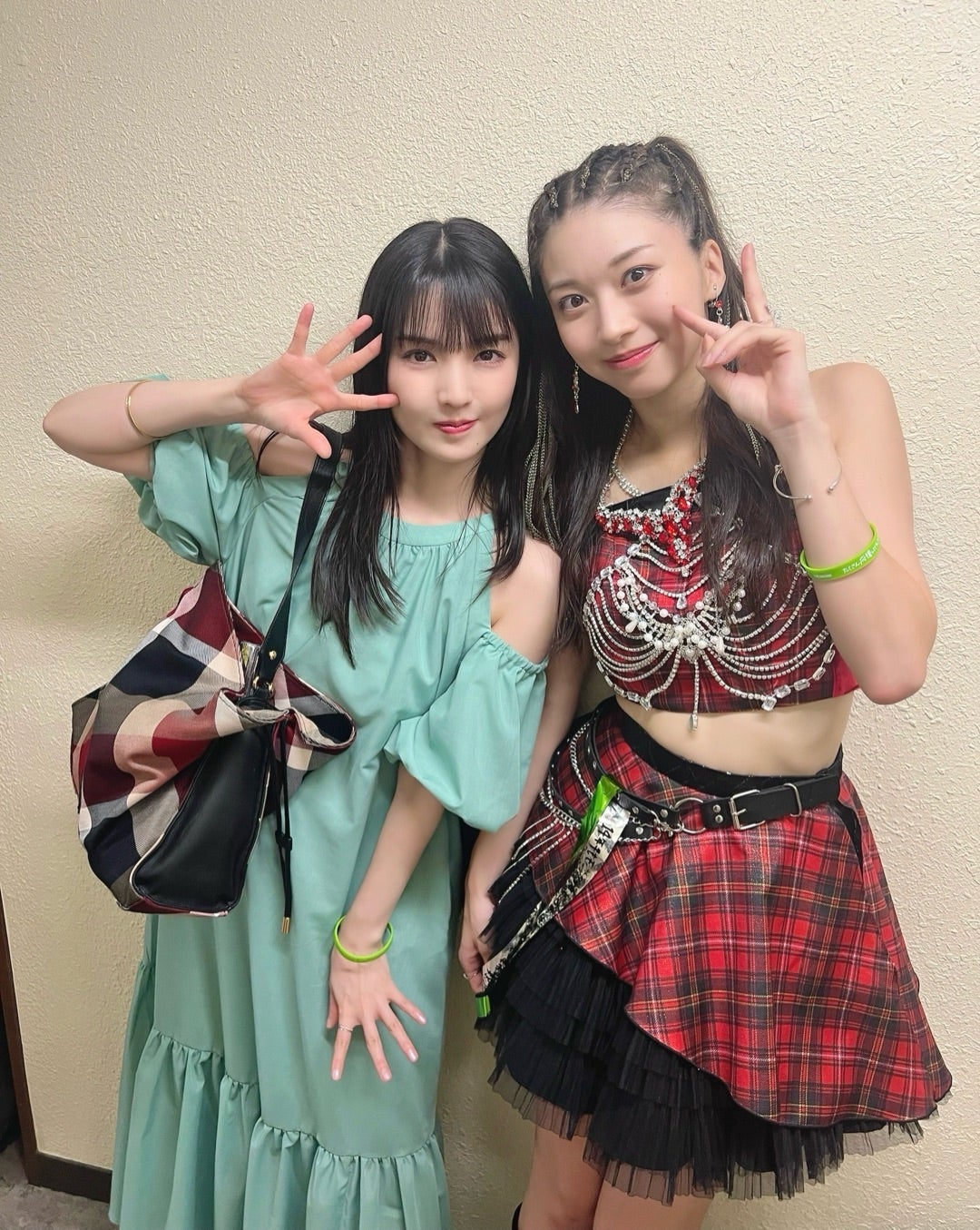 6312 モーニング娘。 道重さゆみ 生写真 47枚セット 978 モーニング娘。 道重さゆみ 生写真 17枚セット - メルカリ