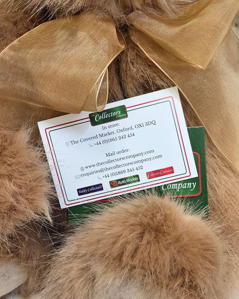 CollectorsCom's tweet photo. 🧸Meet our new marketing team - suited, booted, well fluffed and ready to spread the word about The Collectors Company.

Available in store and included with every online order. 

Thank you @Vistaprint Great value, top tire quality and speedy service📨

#shoplocal #businessbears https://t.co/pyEJHzN6A4