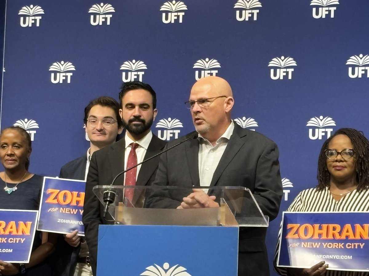andrewsiff4NY's tweet image. “This city is at a crossroads.” @UFT President Michael Mulgrew explaining his union’s endorsement of @ZohranKMamdani in the general election after *not* backing anyone in the primary. He is someone who has “clearly broken through to the people of this city.” #NBC4NY