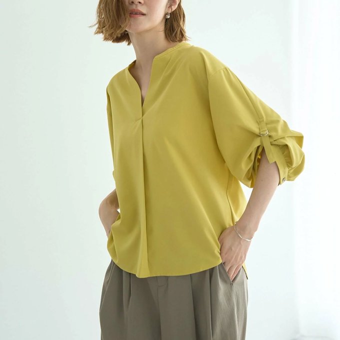 【白石麻衣さん着用】セルフポートレート　Vネックグリーンシフォンミディドレス self-portrait STYLE 白石麻衣さんご着用のあのドレスの魅力を