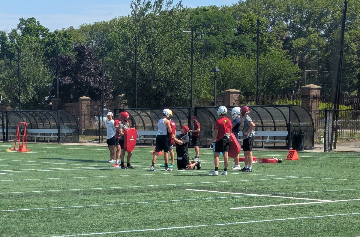 TheGusBailey's tweet image. 🏈 Great time at Harvard FB Camp yesterday
Thanks to @Cinjun_Erskine & the entire coaching staff for teaching us up. #SweatEquity
@HarvardFootball @Crim_Recruiting @Coach_Joel_Lamb @Ryan_Kalukin @skwilliamsjr @CoachJimJackson @MicFein @johnperry04 @Coach_Aurich @BrandonHuffman
