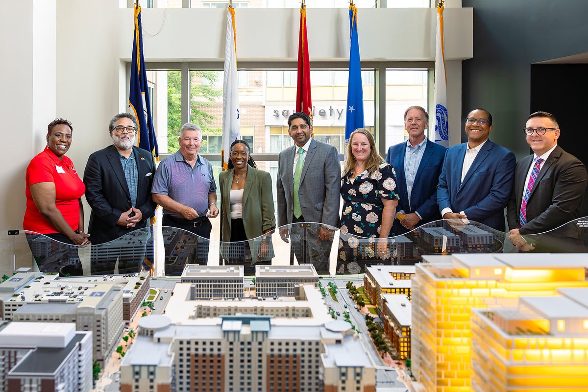 MDBiz's tweet image. Thank you to @ExpandPGC for hosting Secretary Coker and the Commerce team this week.
This visit kicks off Secretary Coker's official county visits, where he will make a special stop in each and every Maryland county....stay tuned!