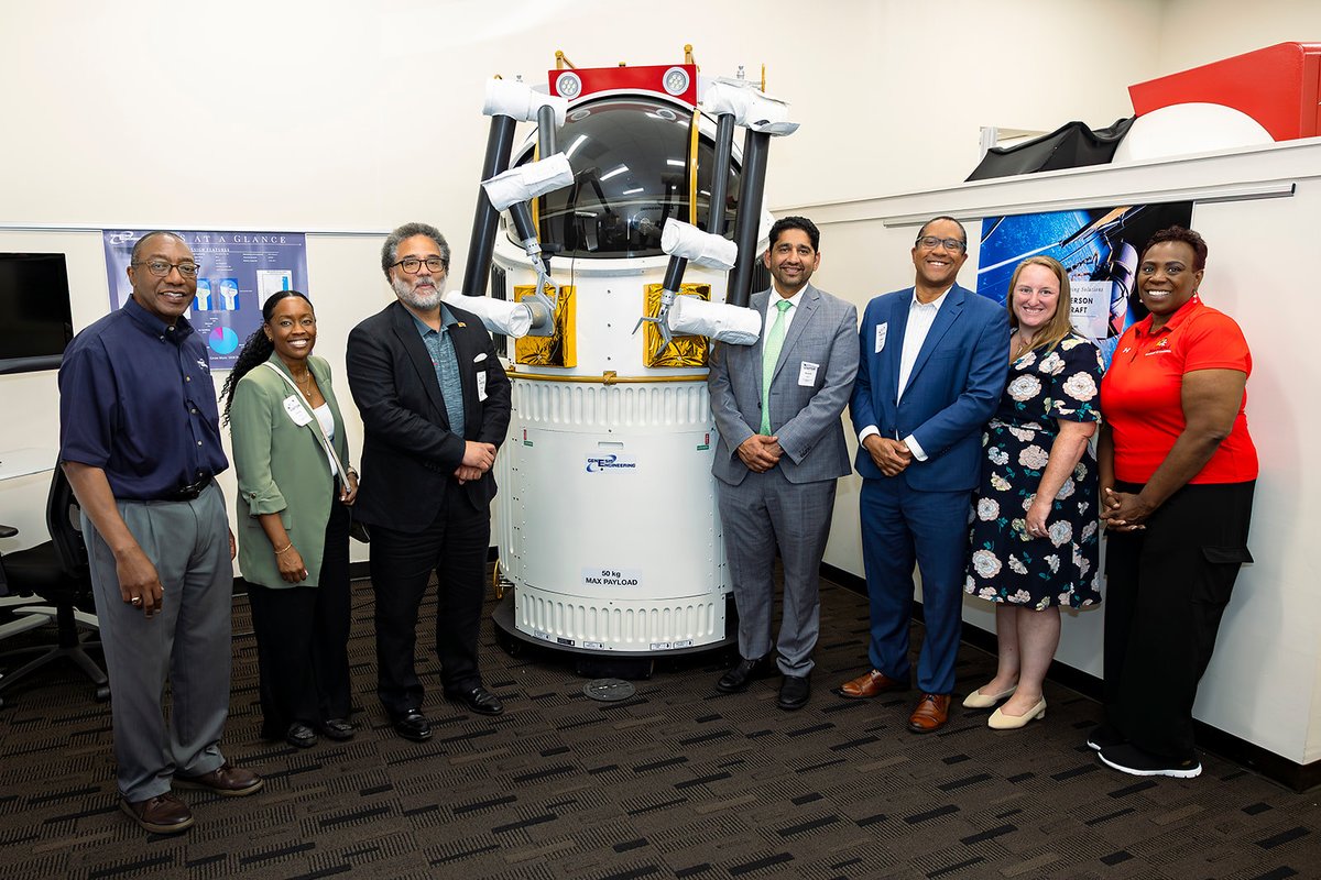 MDBiz's tweet image. Thank you to @ExpandPGC for hosting Secretary Coker and the Commerce team this week.
This visit kicks off Secretary Coker's official county visits, where he will make a special stop in each and every Maryland county....stay tuned!