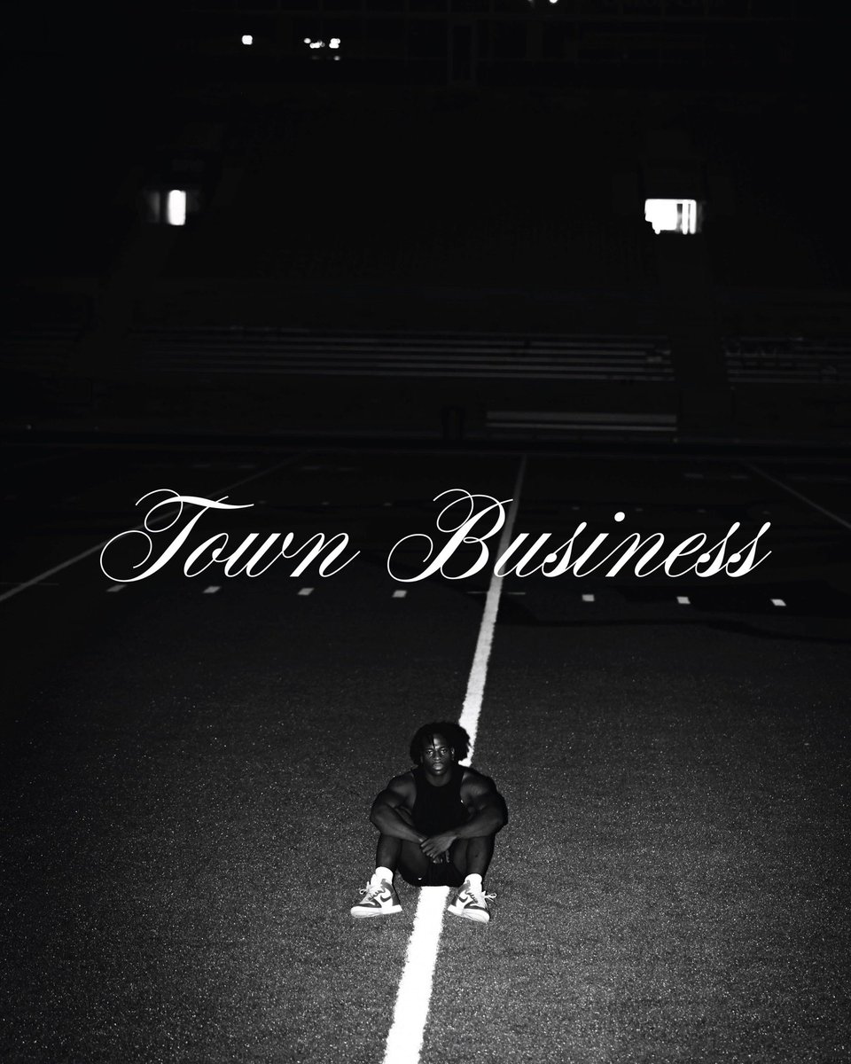 THE BIGGEST WEEKEND IN SPORTS IN THE CITY OF UNDERDOGS.