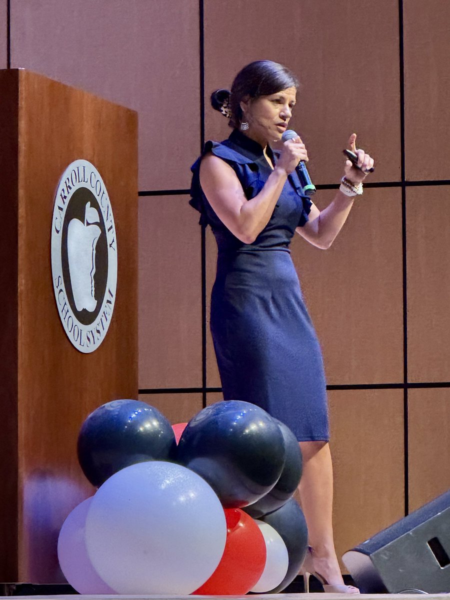 What a great Day 1 of <a href="/carrollschools/">Carroll County Schools</a> Leadership Kickoff! Thank you <a href="/hazlebussey/">Leslie Hazle Bussey</a> for sharing with our leaders today! #MindsetExcellence #24Strong <a href="/GLISI/">GLISI</a>