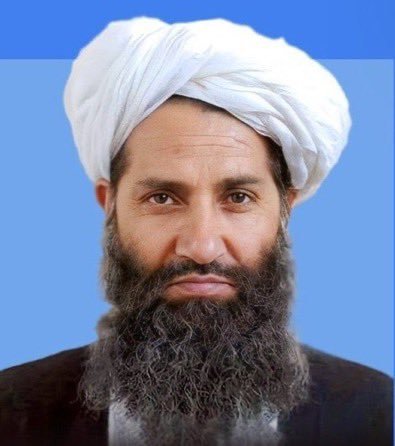 د عالیقدر امیرالمومنین حفظه الله
هره پرېکړه د شریعت پر بنیاد ولاړه ده او هر ګام یې د امت خیر او فلاح ته متوجه دی. دا د الله لوی نعمت دی چې امت ته یې داسې زعیم ورکړی چې د سنتو وارث، د علم لمر او د عدل سمبول دی.د هغه اطاعت نه یوازې د عقل تقاضا ده، بلکې د دین یو اصل دی
#امیرنا
