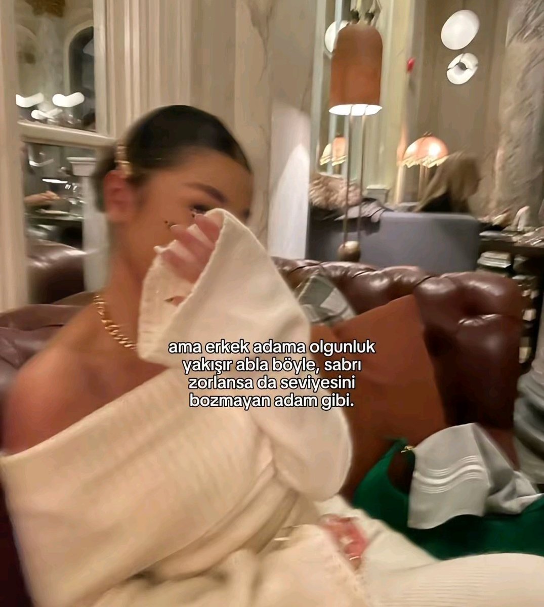 sinem (@kimbusnem) on Twitter photo 