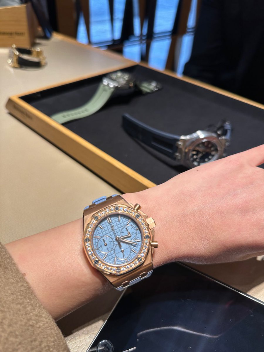 Ava green (@ava25784011) on Twitter photo 