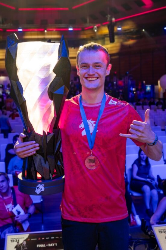 Won <a href="/A1eSports_AT/">A1 eSports</a> finals last Saturday. Late post, but wanted to wait for the picture 😄