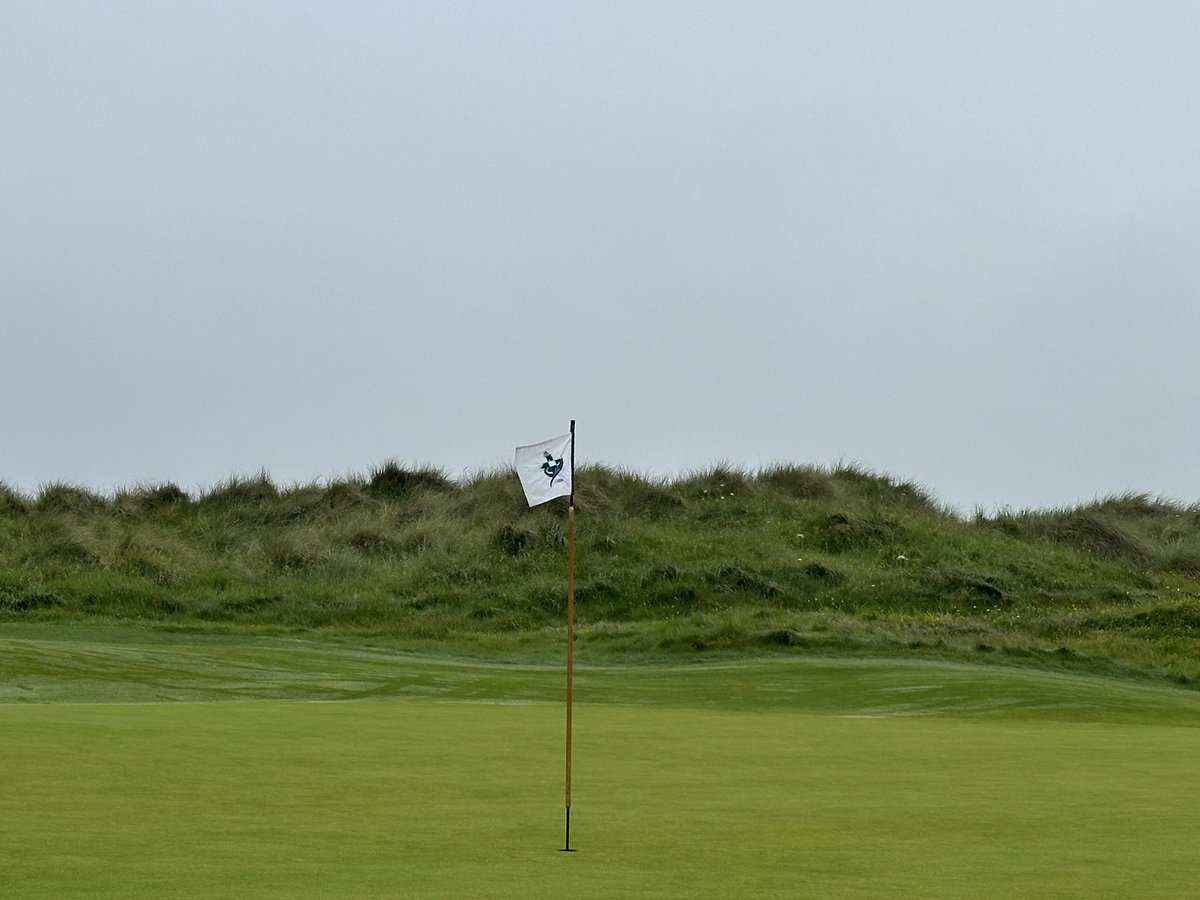 County Sligo Golf Club greens setting up firm and fast during our mid-season course appraisal.

Kudos to Stu, Shane and team.

#GolfAgronomy #LinksGolf #MackenzieandEbert
