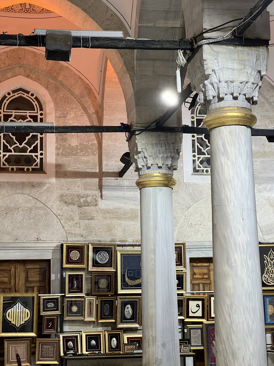 SemanurOcak7's tweet photo. İstanbulda yaşama sebebim 🌙 https://t.co/n2lI0GdRKL