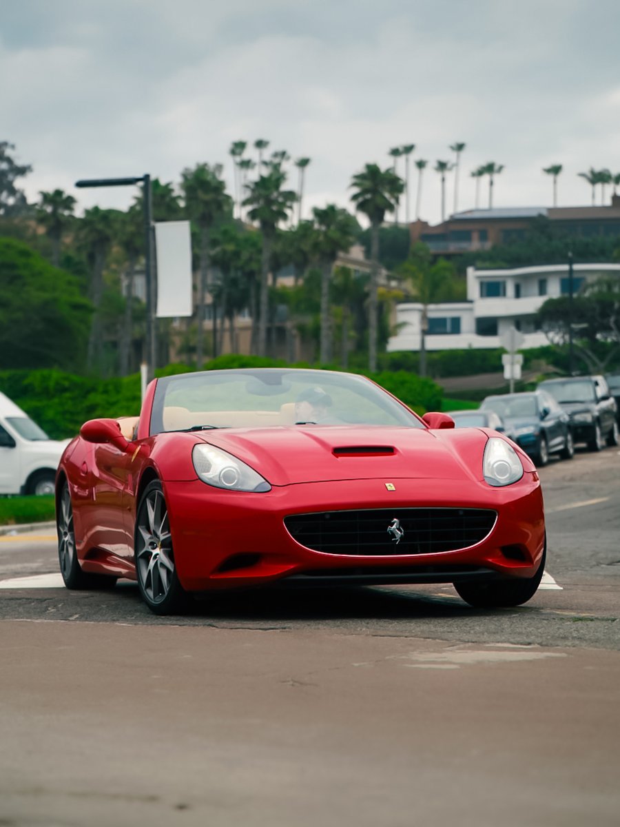 toprowstudios's tweet image. The cars out here make you do a lot of double takes. What’s the most unforgettable car you’ve ever seen that made you do a double take? #CarGoals  
#AutoObsessed  
#StreetDreams