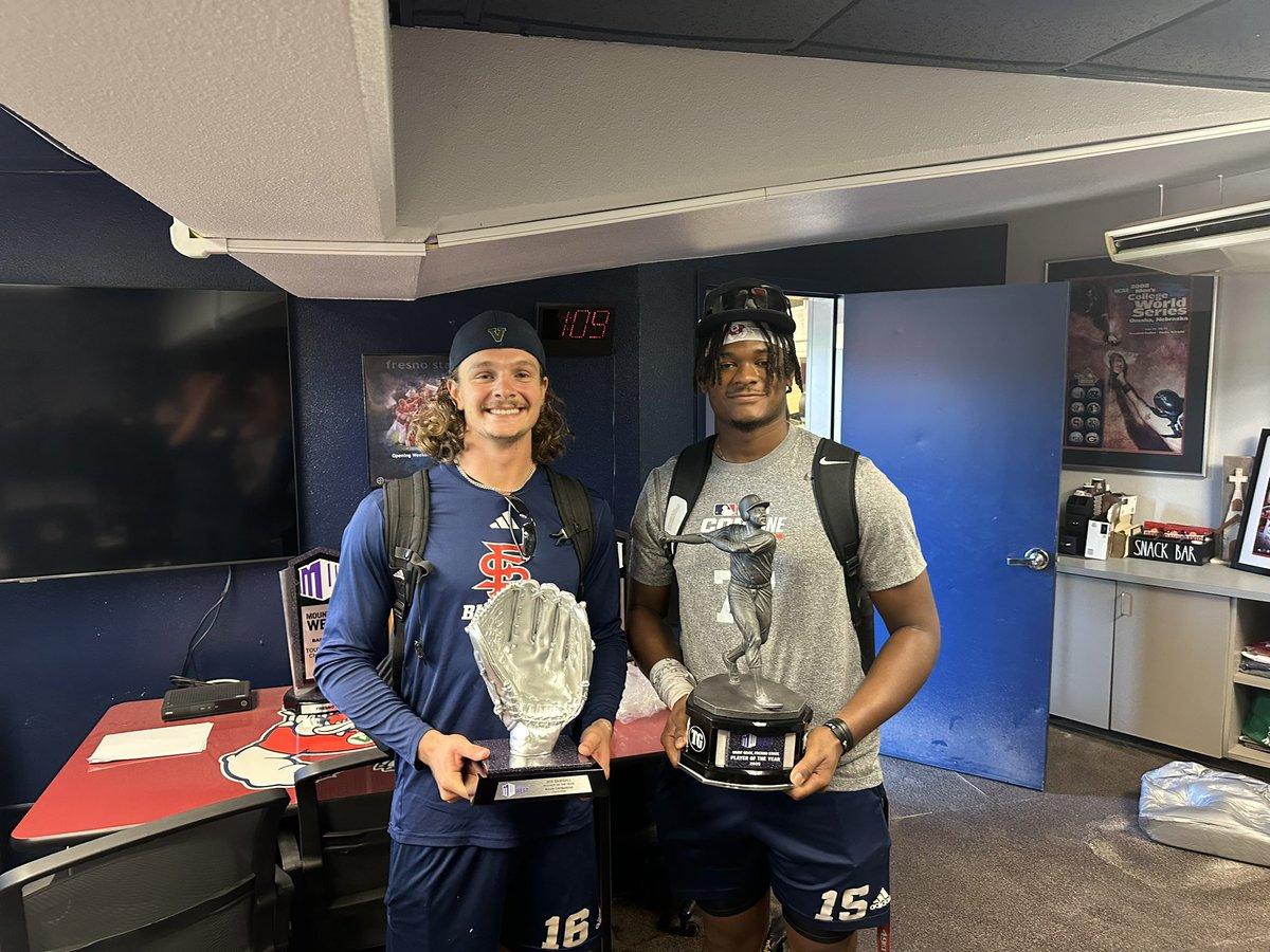 2025 Mountain Player and Pitcher of the Year <a href="/FresnoStateBSB/">Diamond 'Dogs</a>