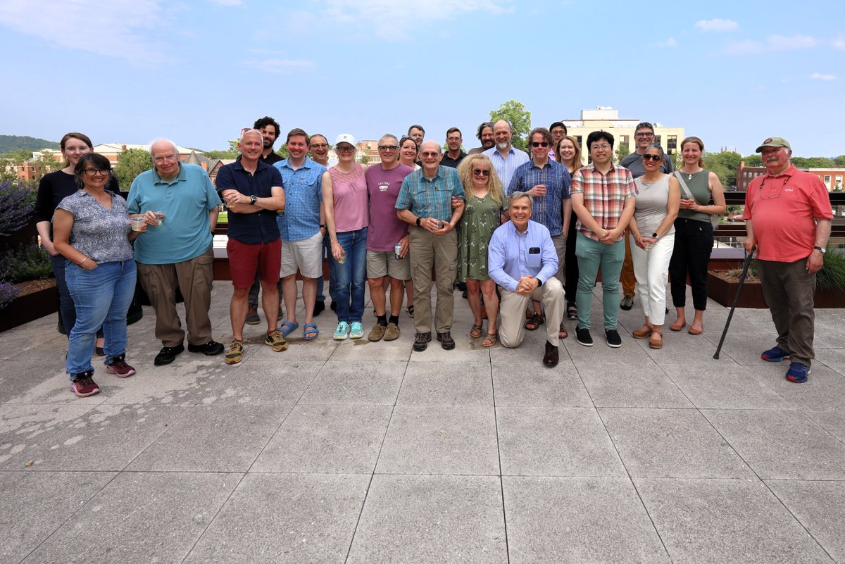 MCDB_Yale's tweet image. Congratulations to Ken Nelson and Paul Forscher on their retirements! Their collective impact on MCDB cannot be emphasized enough.