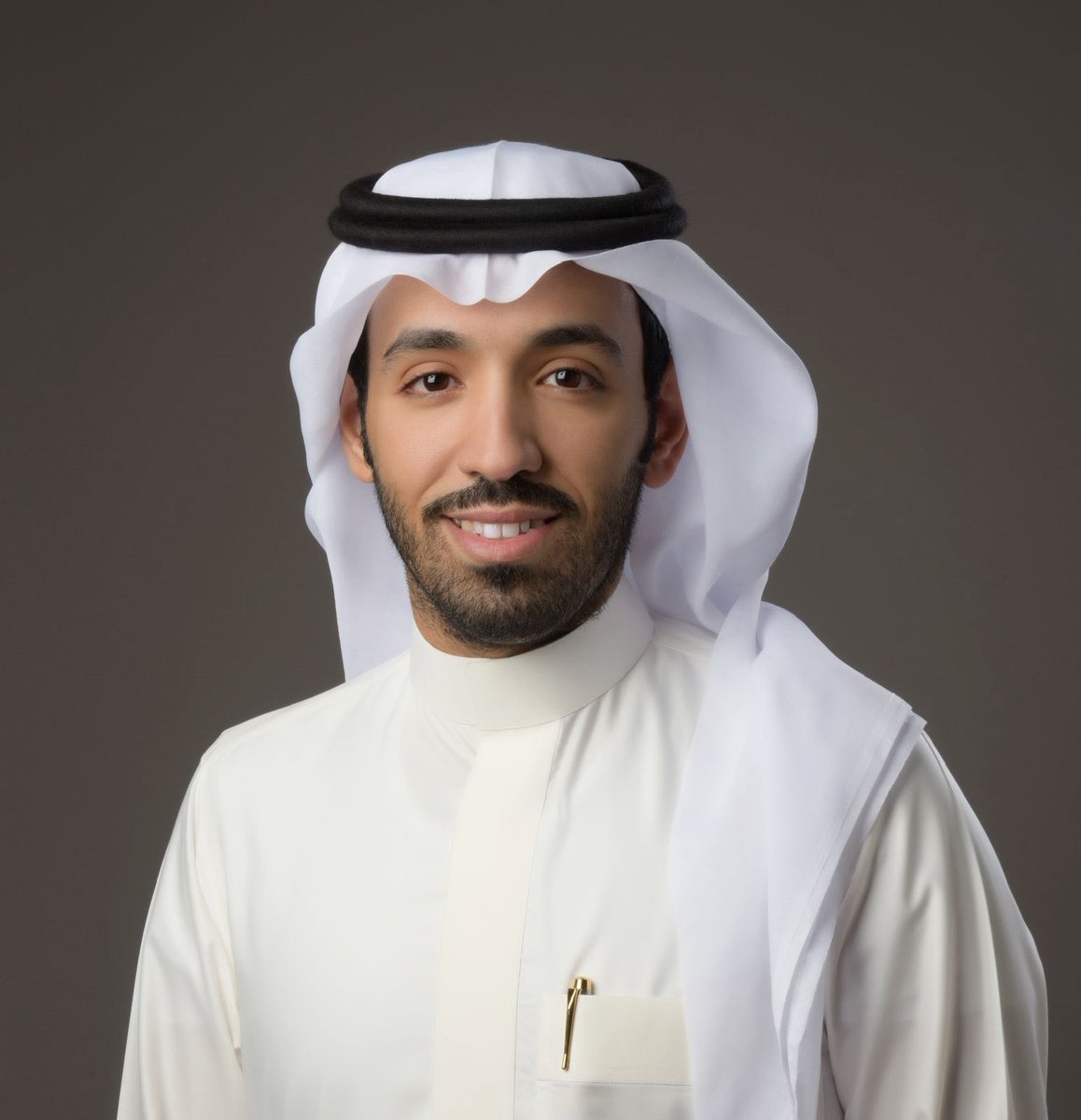 صدر قرار سعادة رئيس الجامعة المكلف الدكتور علي مسملي، بتكليف سعادة الدكتور سلمان بن سعود العتيبي عميداً لكلية السياحة والآثار.
سائلين الله له التوفيق والسداد