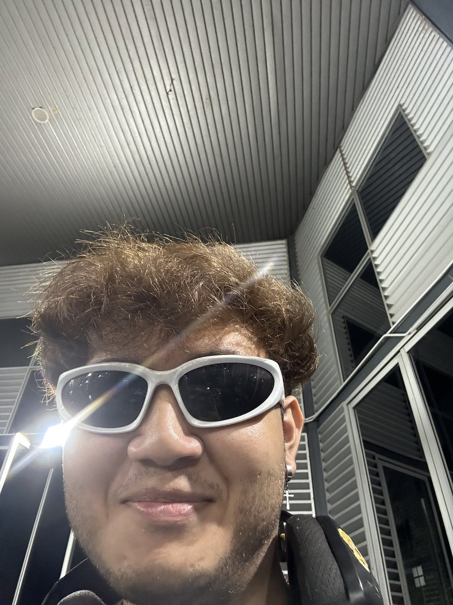 RyNotFound tweet media