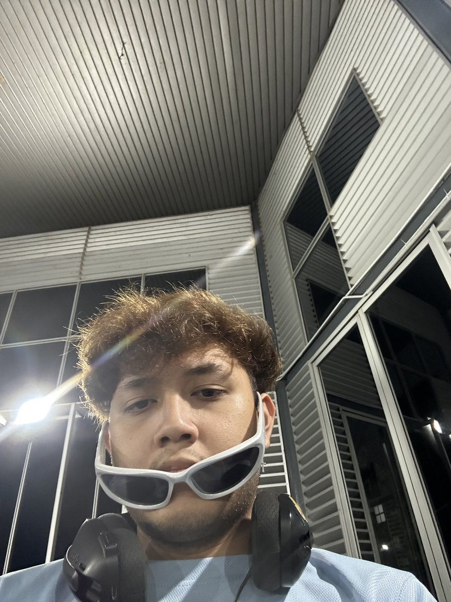 RyNotFound tweet media