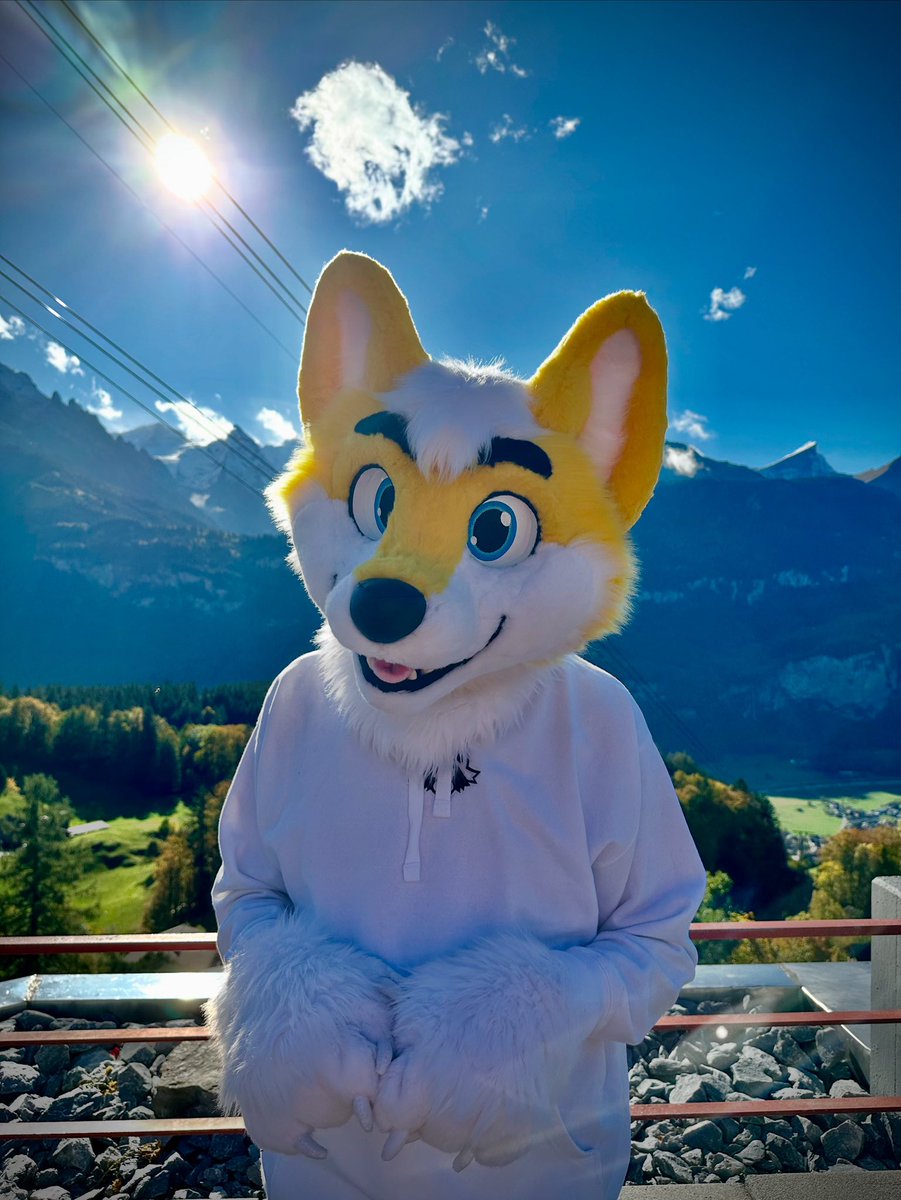 Aaah fresh cold mountain air! ☺️🏔️