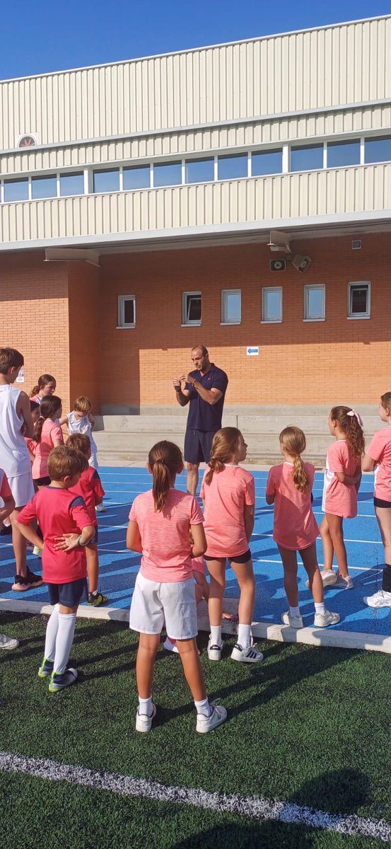 📆 Campus <a href="/9FelipeReyes/">Felipe Reyes</a> #2025 <a href="/Fun_Realmadrid/">Fundación Real Madrid</a> 🟣⚪️

🏀 Así fue la masterclass del gran FRAN MURCIA, ex jugador <a href="/ACBCOM/">Liga Endesa</a> e internacional con <a href="/EspanaBasket/">Baloncesto España</a> 🇪🇸

📍 <a href="/stlouisfrancais/">stlouisfrancais</a> | Pozuelo

@randorisport | <a href="/ecatolicmadrid/">Escuelas Católicas Madrid</a> | <a href="/DeportesECM/">DeportesECM</a> | <a href="/JomaSport/">Joma Sport</a> | <a href="/basketlover/">Endesa Basket Lover</a>