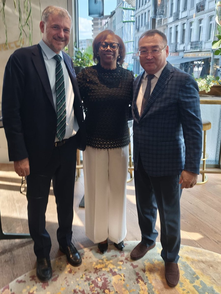 kgembassybe's tweet image. Ambassador Aidit Erkin attended the farewell reception of @BettonNayo. Bid her farewell with best wishes in her new post and thank her for the fruitful cooperation, including with #CARICOM, as Head of the Group of Ambassadors.