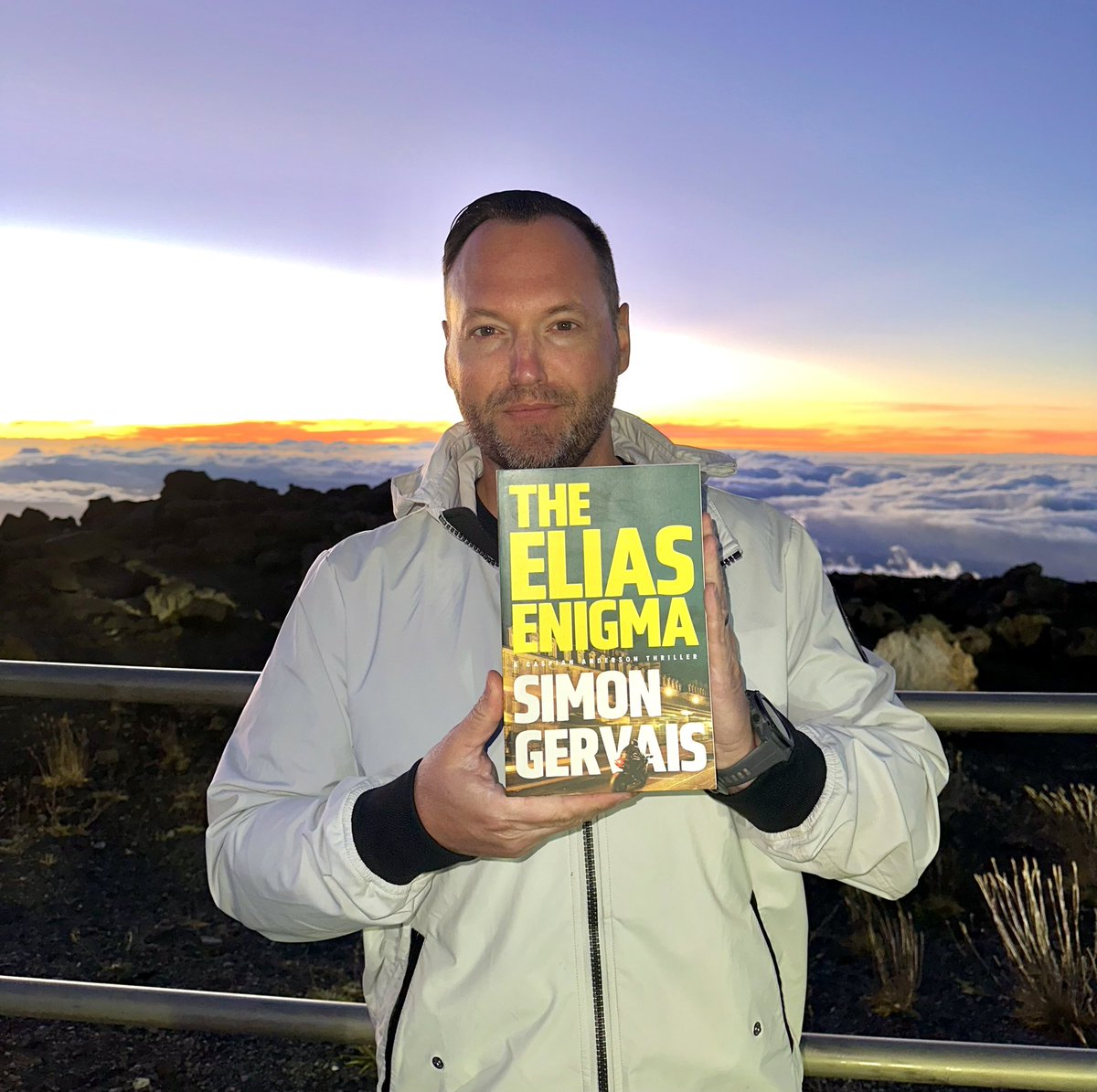 GervaisBooks's tweet image. Yesterday, to celebrate the release of my new thriller THE ELIAS ENIGMA, we drove up to the Haleakala Summit. Standing above the cloud at 10,000 ft felt like the perfect way to mark pub day. Grateful for this moment, and for all of you who’ve picked up the book! #theeliasenigma
