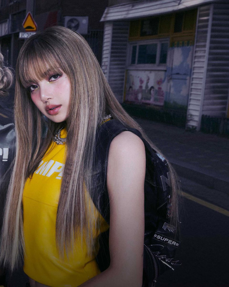 #LISA x JUMP (<a href="/BLACKPINK/">BLACKPINKOFFICIAL</a>)