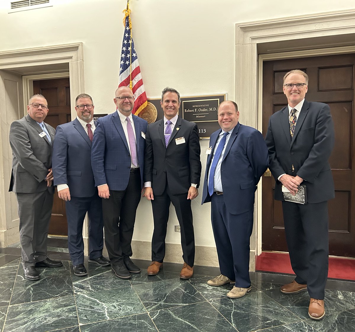 AASAHQ's tweet image. The Missouri team is meeting with Rep. Onder’s office to share their district priorities and advocate for the needs of their students and communities.
#AASAAdv25 #PublicEducation