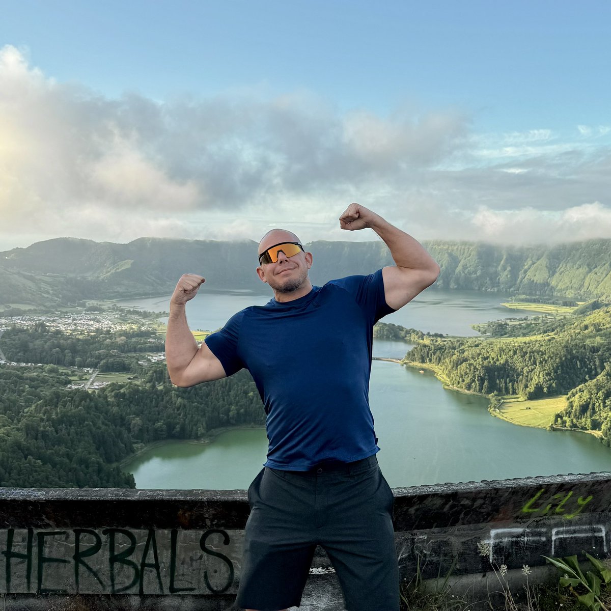 phxs54's tweet photo. The Azores have been pretty neat! A few more days exploring before heading home ! 🏝️ https://t.co/mckJLv2y24