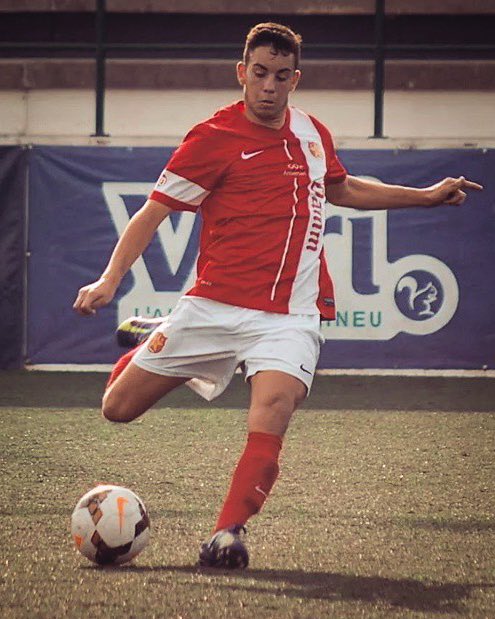 Molt contents de rebre la teva visita a la Ciutat Esportiva Damm, Edu Expósito! ❤️
