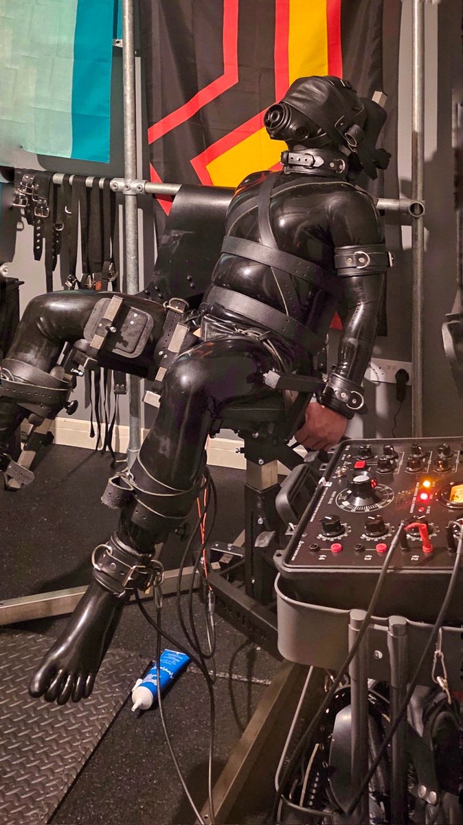 KinksterCrab tweet media