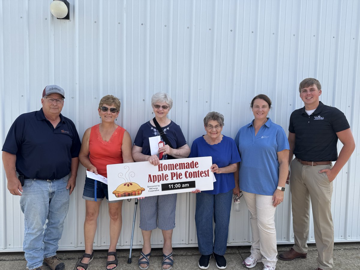 MiEnergyCoop's tweet image. Homemade Apple Pie Contest winners sponsored by MiEnergy at the The Winneshiek County Fair. There were 5 entries this year!

1st Place - Deb Schott
2nd Place - Marian Rovang Rude
3rd Place - Elaine Knutson

Congrats!
#CommitmentToCommunity