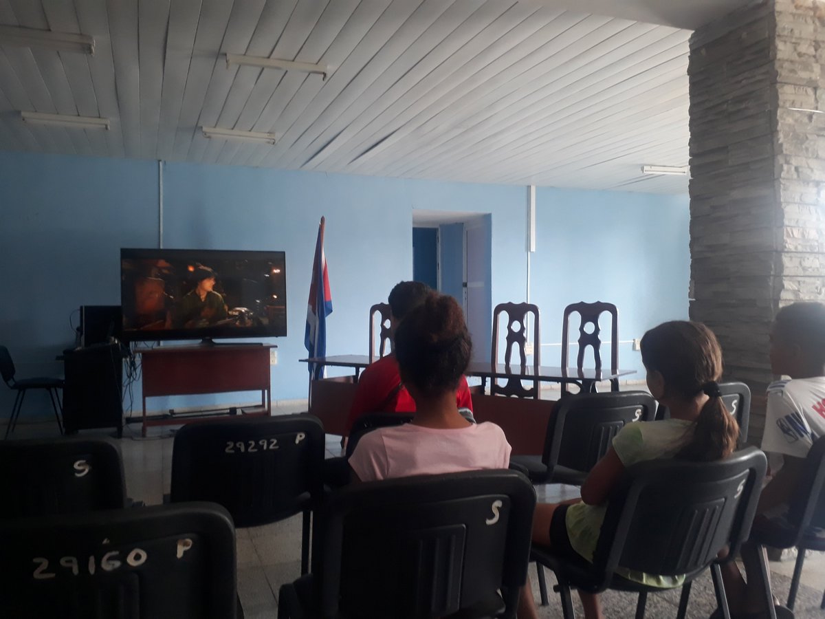 PalacioVC's tweet photo. 🎬🐉 Hoy niños y jóvenes disfrutaron de la película Cómo Entrenar a Mi Dragón 2025, en una jornada llena de emoción, risas y aventuras. 💥🔥 La imaginación voló alto y todos salieron con el corazón contento. 💫
 #VeranoSiempreJoven #Verano2025 https://t.co/lmZzYglyRa