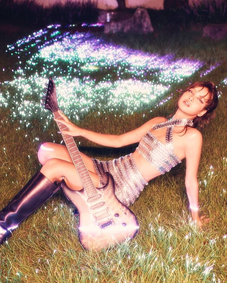 Lisa's song with over 300K daily streams

Born again(582K)
Rockstar(536K)
Priceless(409K)
Moonlit floor(381K)
New woman(317K)🆕️
Money(317K)🆕️