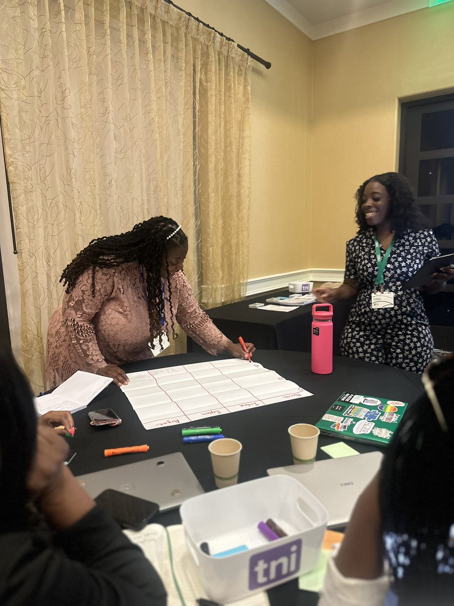 carnegielearn's tweet image. Filling our hearts and minds with these breakout sessions! ⚡️🧠💙

#TNI2025 #LanguageIsLimitless #LeadWithLiteracy