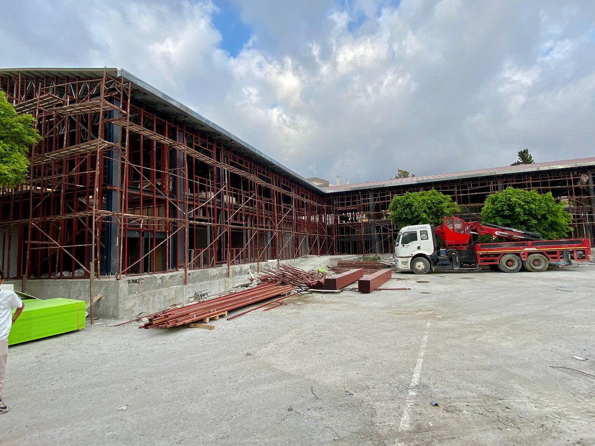 Kaymakamımız Muhammet Önder, 

✅Selahattin Alanya Ortaokulu inşaatı
✅Mevlana Ortaokulu inşaatı 
✅Emine Saadet Çarmıklı Ortaokulu inşaatı ve
✅Rotary Ticaret Meslek Lisesi Ortaokulu inşaat alanlarını ziyaret ederek yetkililerden çalışmalar hakkında bilgi aldı.