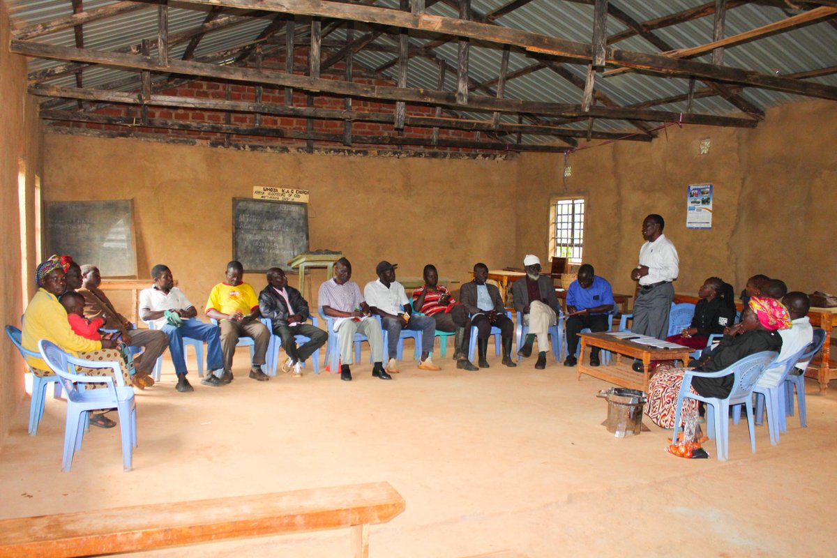 The team also held a Focus Group Discussion with farmers in Sikhendu, Trans-Nzoia, to explore the potential of biochar. 
Discussions focused on how biochar can enhance soil fertility, improve yields &amp; support climate resilience.
Local farmer insights is shaping our approach!