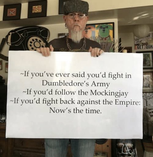 LunaLuvgood2020's tweet photo. I’m back Twitches ✨💥✨ https://t.co/pvTCgm9CKH