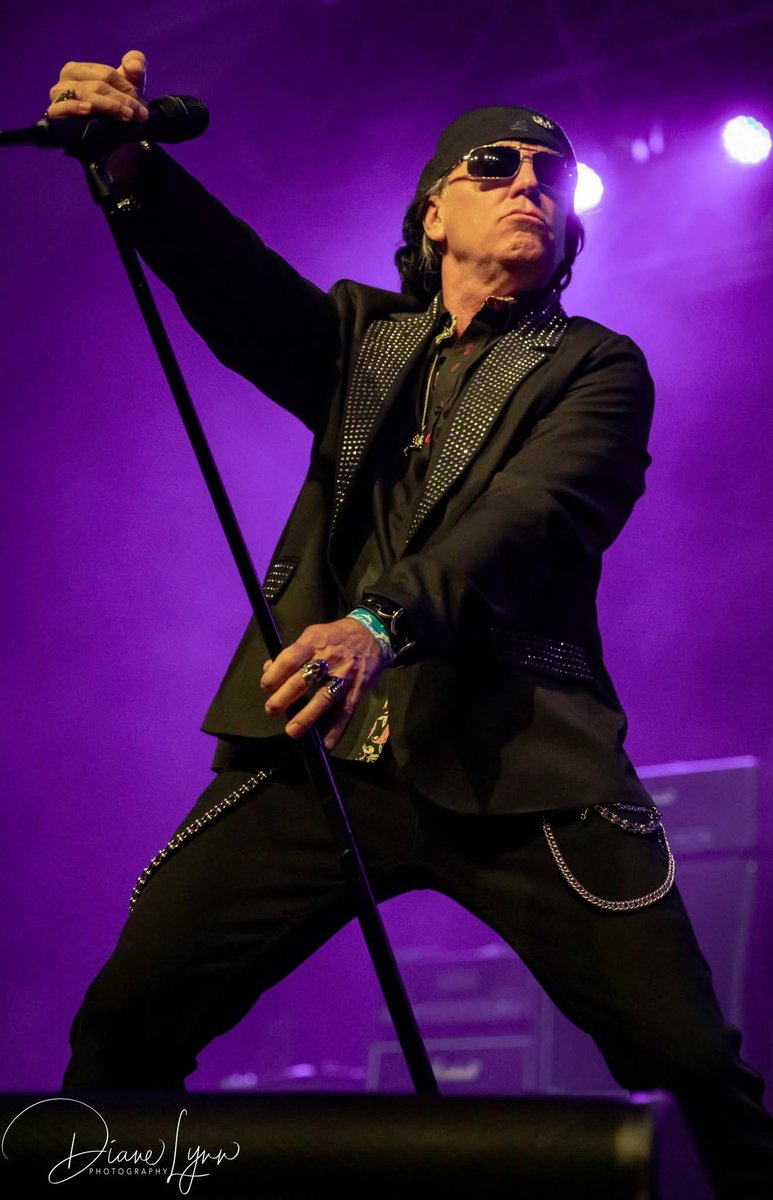 lovedriveband's tweet photo. We had a blast at @HOBAnaheim with a full house of awesome rockers!  Come and see @lovedriveband  if you love the @scorpions 🦂🎶🤘photos: @DianeLynnPhotos #lovedrive #hob #scorpions https://t.co/y9BpH5k7zJ