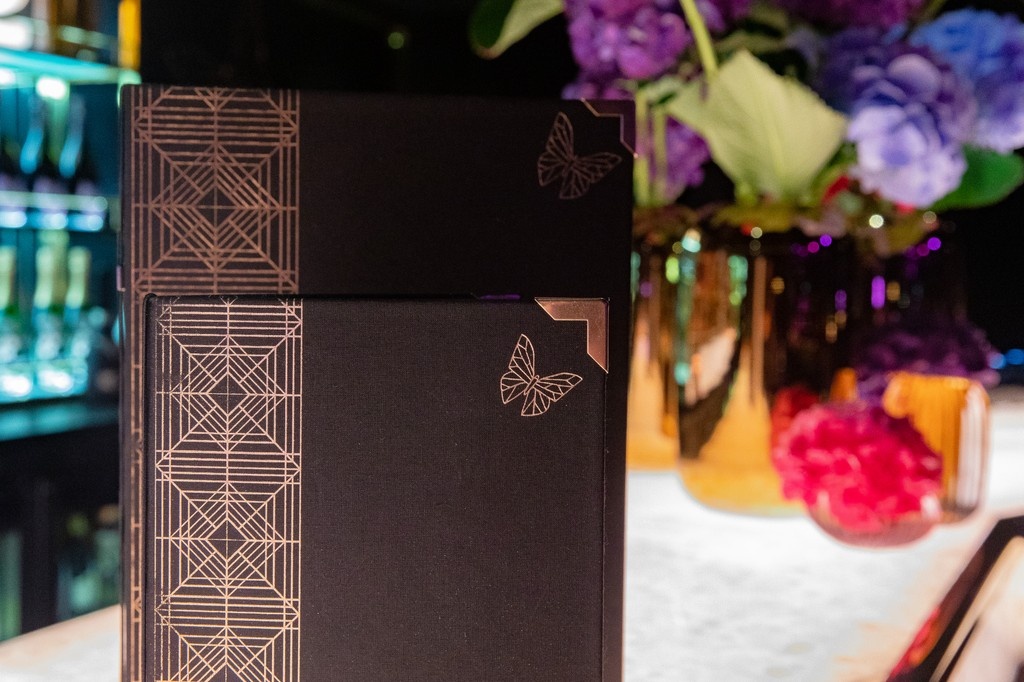 stringfellows's tweet image. Open carefully.
This menu unlocks more than you think.
#VelvetNights #NotJustDinner #StringfellowsExperience